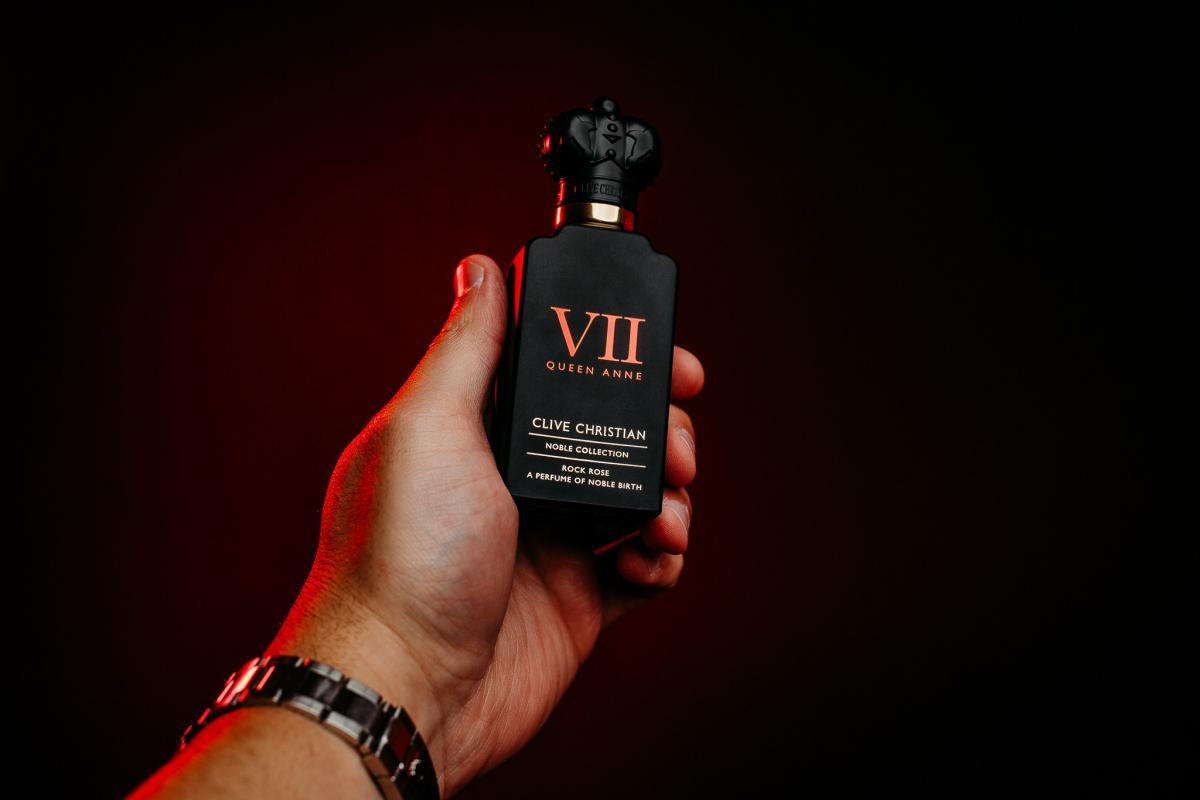 clive christian vii queen anne rock rose